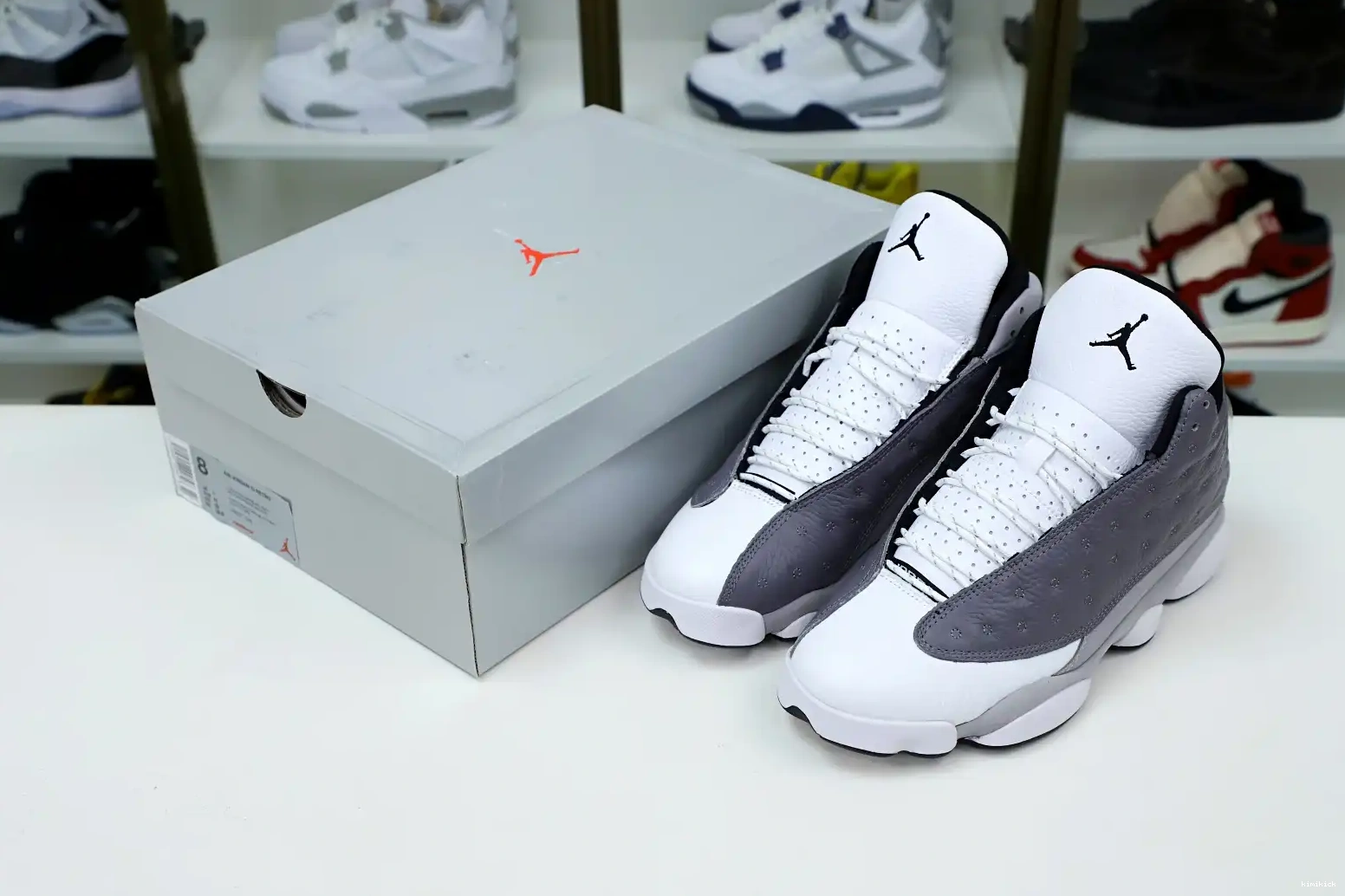 13 RETRO 'ATMOSPHERE -414571-016 AIR Kimikick JORDAN GREY' 0418